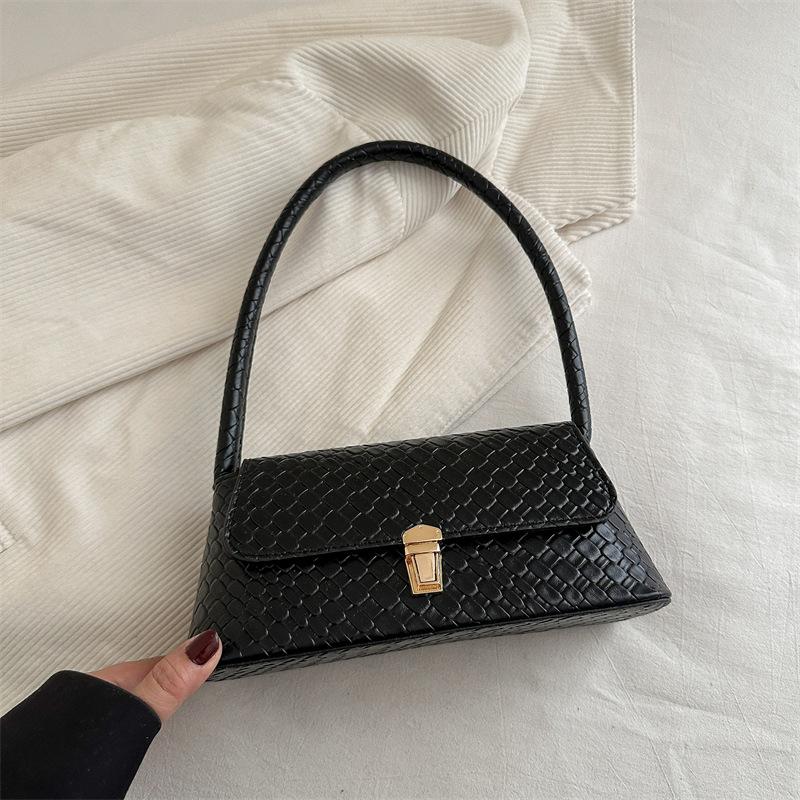 

Популярная в этом году сумка подмышку 2025 весенняя новая сумка женская повседневная трендовая сумочка модная сумка через плечо чёрный