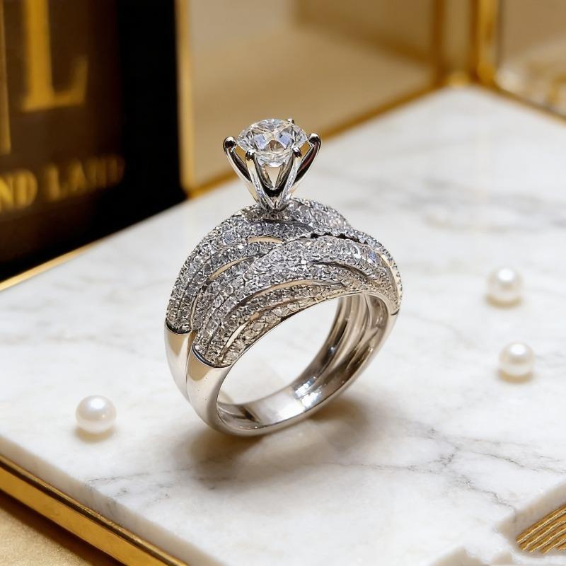 Elegant CopperColor Hip Hop Ring for Women Luxurious Inlaid White Zircon Stones Wedding Rings Set Bridal Engagement Jewelry