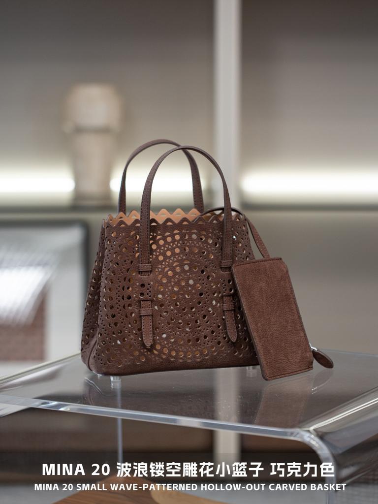 Leather Version New Style Genuine Leather Womens Bag Fashion Hollow Out Floral Embroidery Handbag Single Shoulder Womens Bag