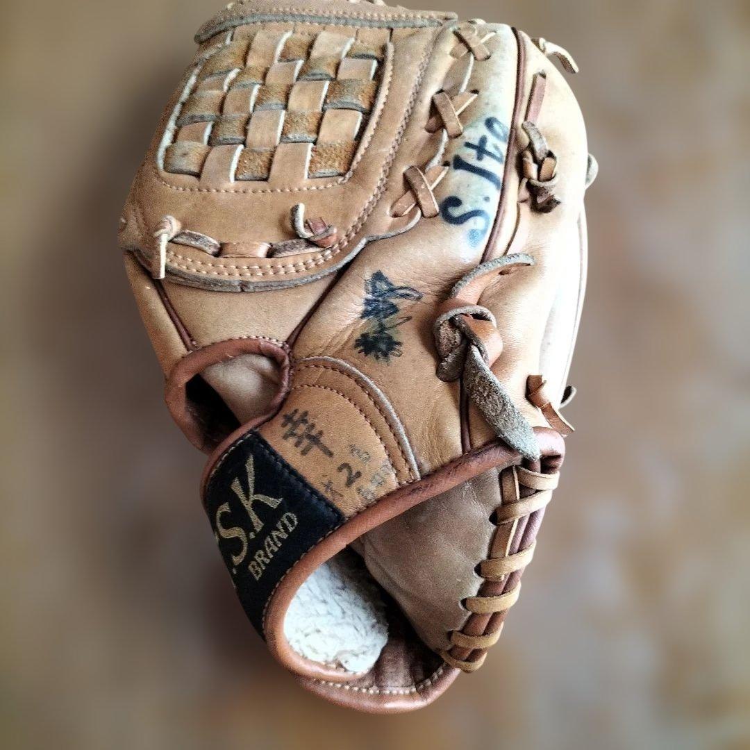 Used SSK baseball hardball gloves