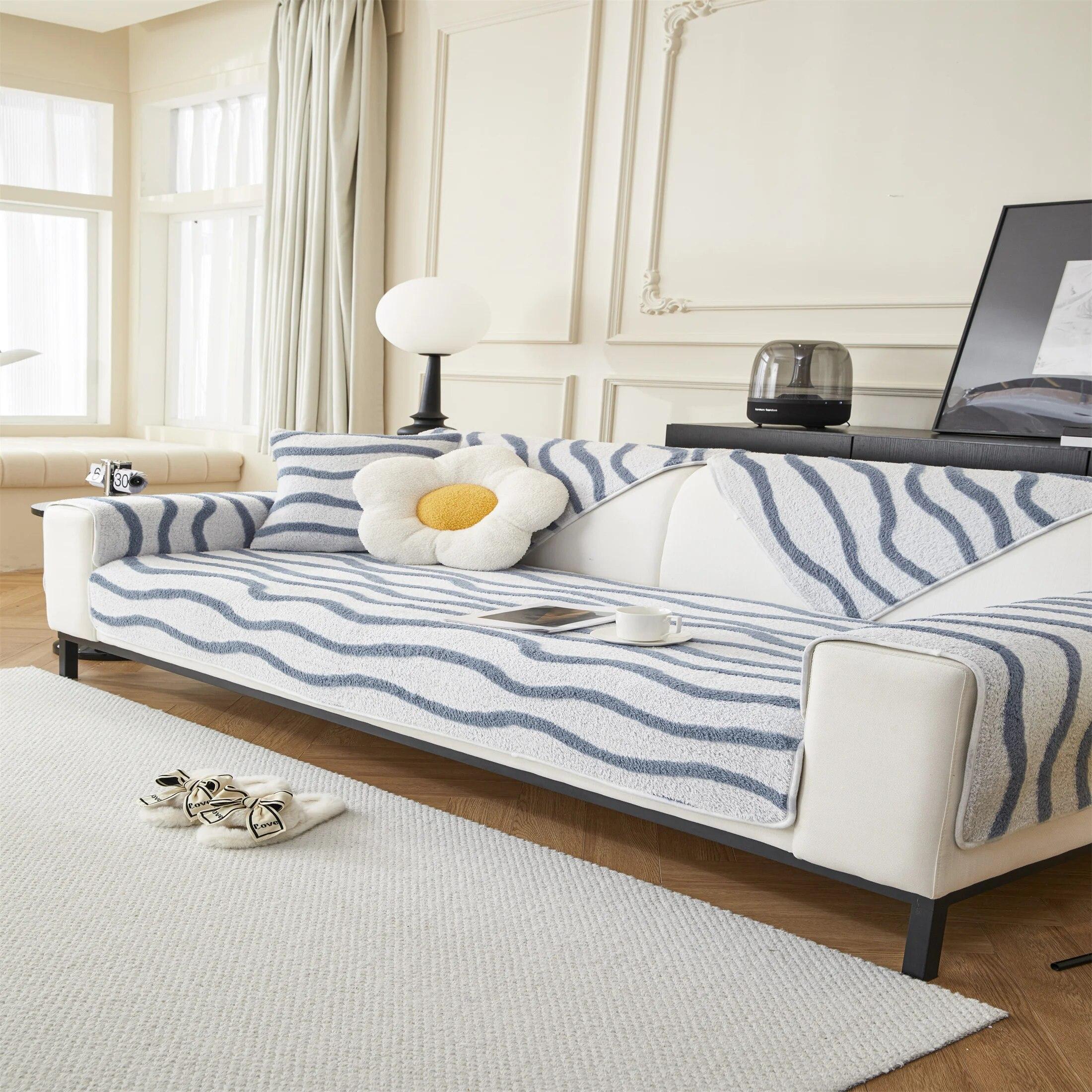 Thickened Plush Sofa Cover Striped Leather Winter Cushion Soft Cashmere Cloth Towel Home Decor 70x70cm