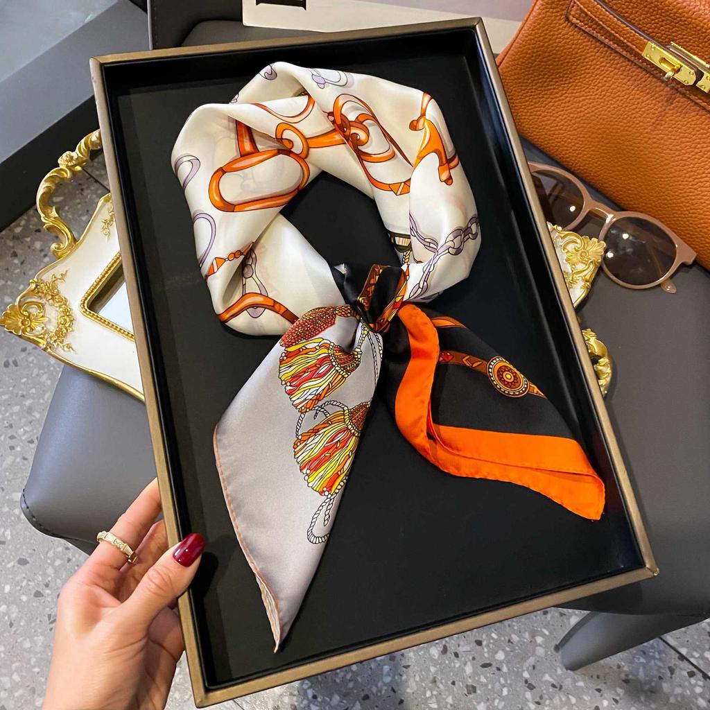 Luxury Chain Print Small Square Scarf Simulated Silk Thin Neck Scarf Fashion Sunscreen Headscarf For Women 70x70cm