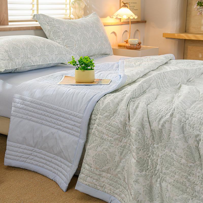 Fresh Style Washed Summer Quilt - Air Conditioning Comfort with Free Shipping