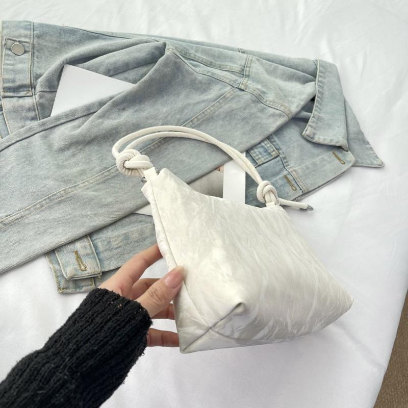 spring warm-up niche high-end messenger bag versatile shoulder messenger bag women's armpit bag