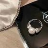 Schlichter, temperamentvoller Perlenring für Damen, Öffnungsnischendesign, leichter, luxuriöser, hochsensibler Zeigefingerring, verstellbar