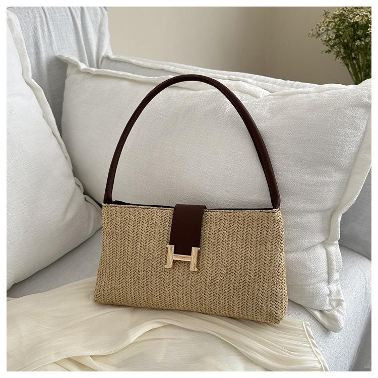 

Portable woven bag women s 2024 summer new fashion simple small square bag Korean version of high-end versatile armpit bag темно-коричневого кольору
