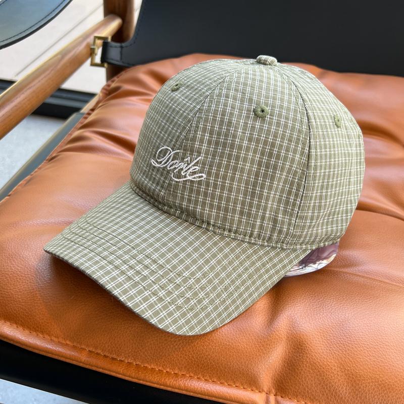 

Spring and summer letter embroidery soft top baseball cap female fresh versatile plaid cap showing face small male trend Adjustable adult average size армия зеленый