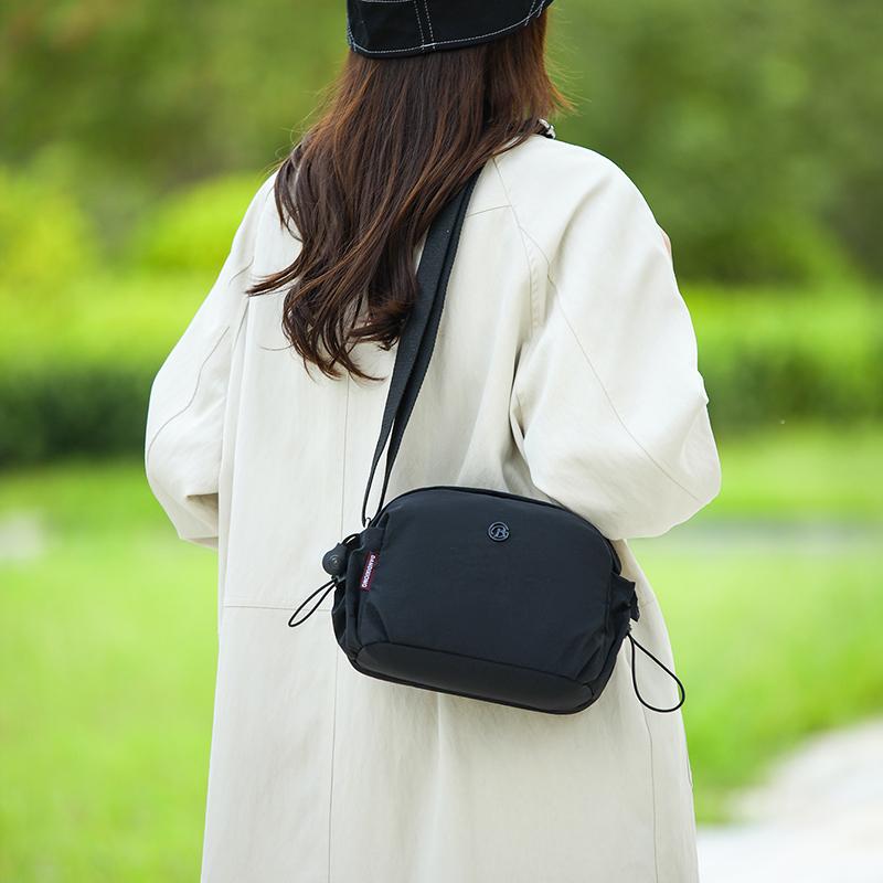 Waterproof Ultra-light Nylon Bag Women's Outdoor Large Capacity Shoulder Crossbody Bag