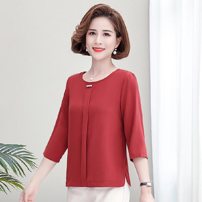 

2025 Stylish Plus Size Women s Seven-Sleeve Top for Middle-Aged and Elderly - Age-Defying and Trendy Summer Fashion XL червоний