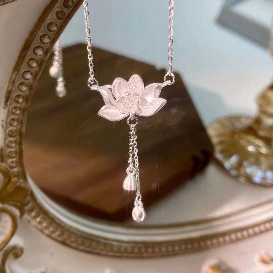 

S925 стерлингового серебра лотос бахрома ожерелье женский стручок лотоса семя лотоса наследие древний закон свет роскошь дизайн свитер цепочка ювелирные изделия мода 925 Silver