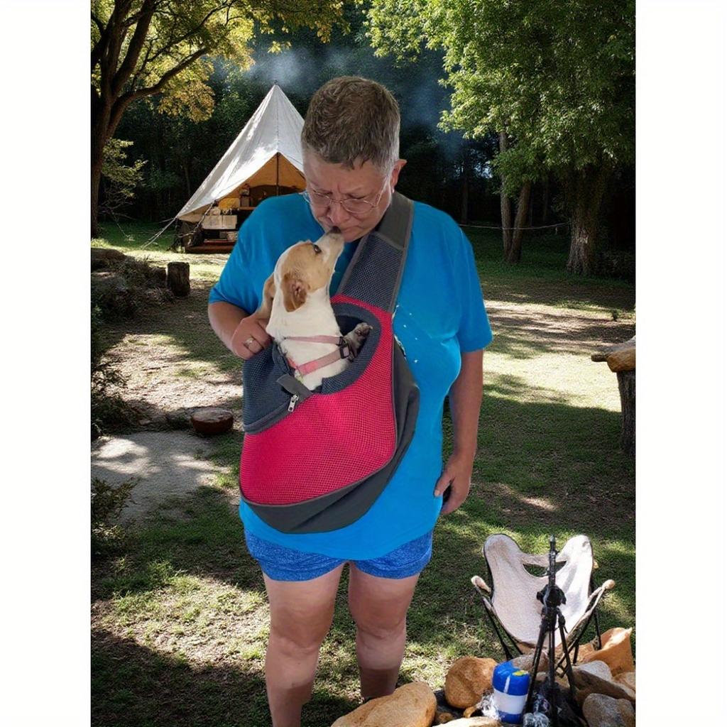 [Portable Pet Backpack] Portable Pet Backpack for Cats and Puppies | Small Size, Adjustable Shoulder Straps, Zippers & Ventilation Holes