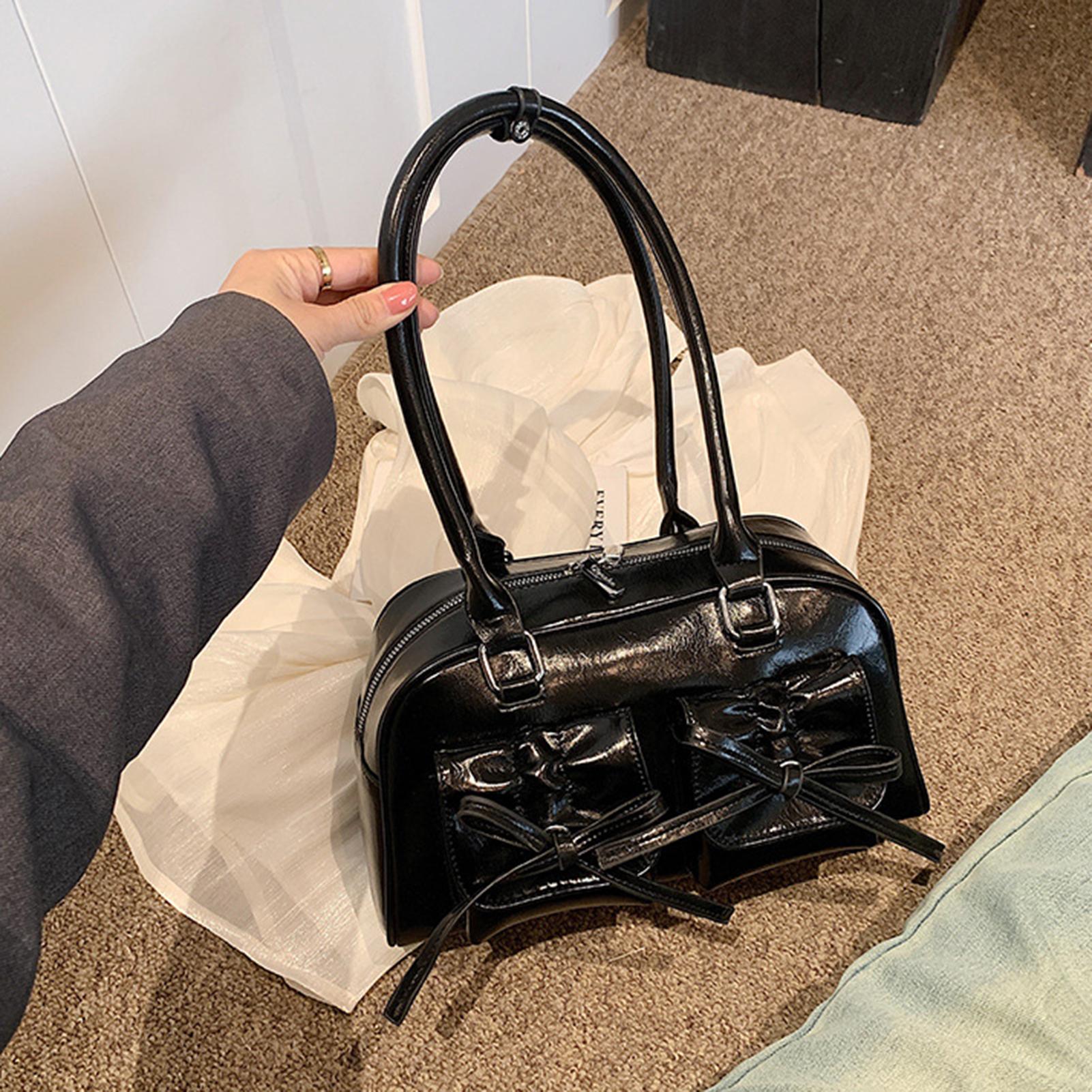 

Ladies Elegant PU Shoulder Bag Fine Workmanship and Temperamental Handbag Exquisite Gift for Ladies Birthday чорний