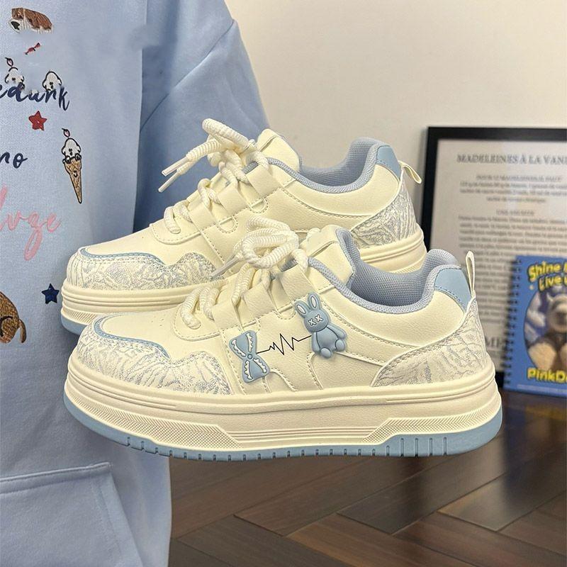 Sky blue board shoes spring and autumn 22 new heart bear high value student thick sole