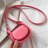 Niche design small bag women's bag 2025 new summer texture shoulder messenger bag high-end portable mini bag