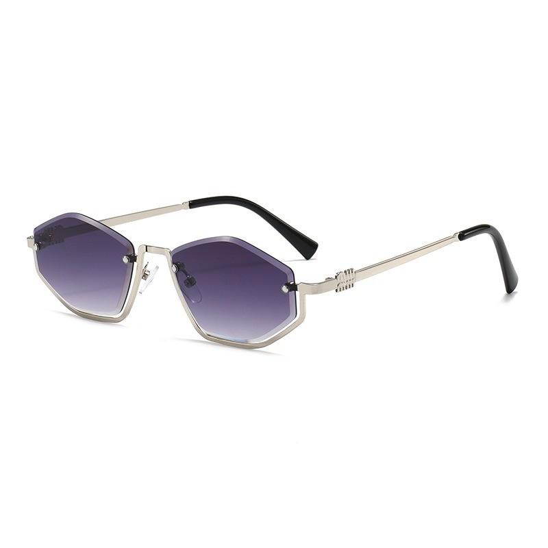 Vintage Geometric Metal Sunglasses With Uv400 Protection For Fashionable Travel And Outdoor Activities