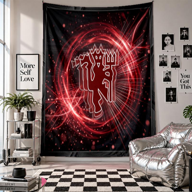 Arazzo da parete Manchester United Decorazione per la casa Tessuto da appendere alla parete per Camera da letto Soggiorno Sfondo