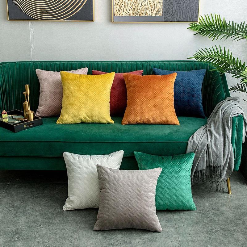 Solid Green Red Sofa Cushion Velvet Pillow Tender Comfortable Living Room Car Decoration 45x45cm Home Simple Daily All-Purpose