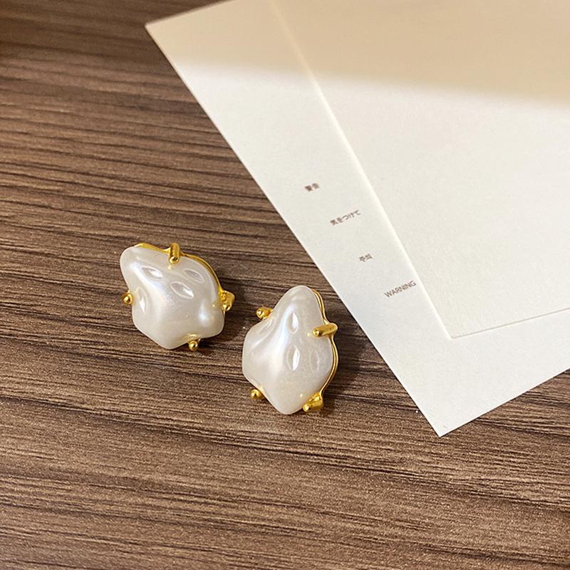 New Elegant French Baroque Pearl Earrings Korean Fashion Jewelry For Woman Girls Exquisite Unusual Accessories
