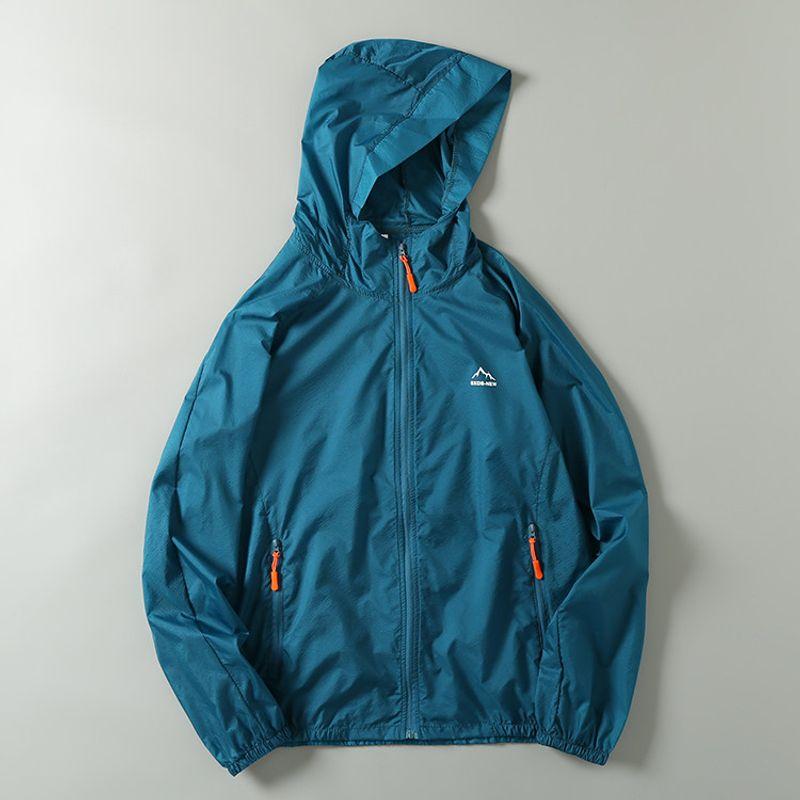 Sale of Men's Clothing from Foreign Trade, Factory Surplus, Summer Lightweight Breathable Sun Protection Hooded Skin Jacket, Couple's Outerwear