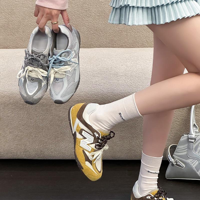 Retro women's spring and summer casual sports racing shoes flat-bottomed versatile leather comfortable