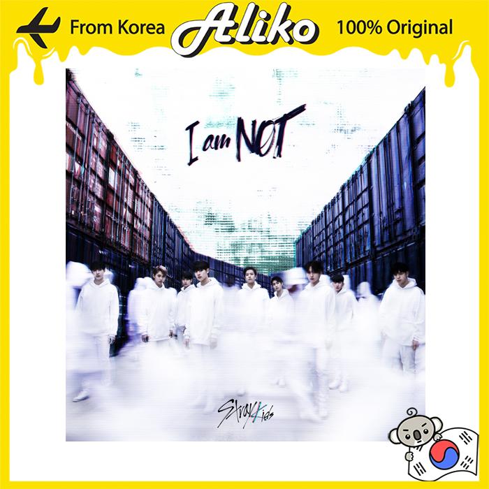 

STRAY KIDS album I AM NOT No Pob_I AM (BLUE)
