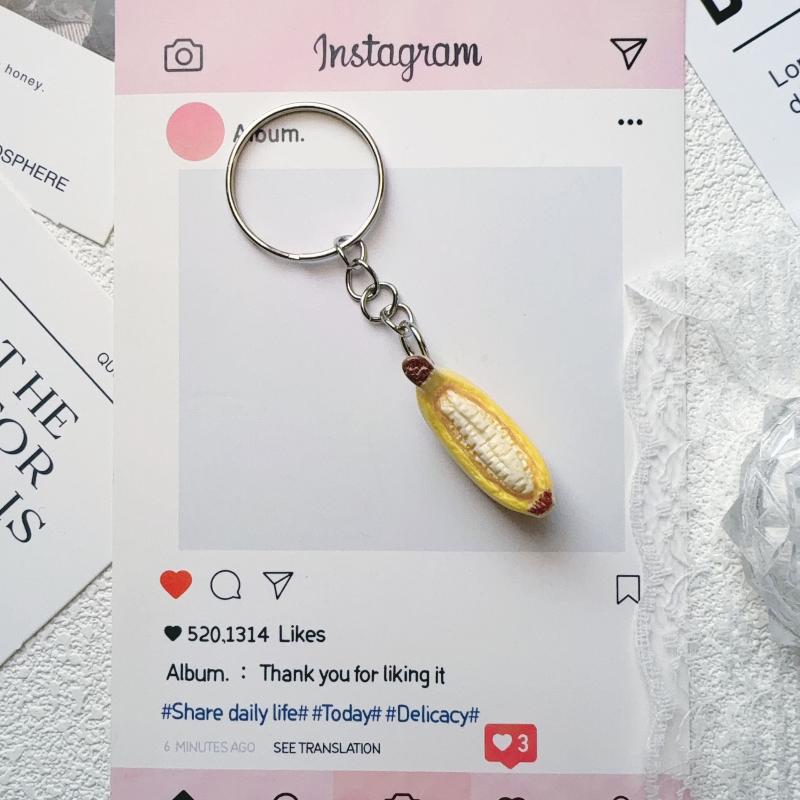3D Cartoon Banana Keychain Half Peeled Fruit for Fun and Trendy Bag Charms A6