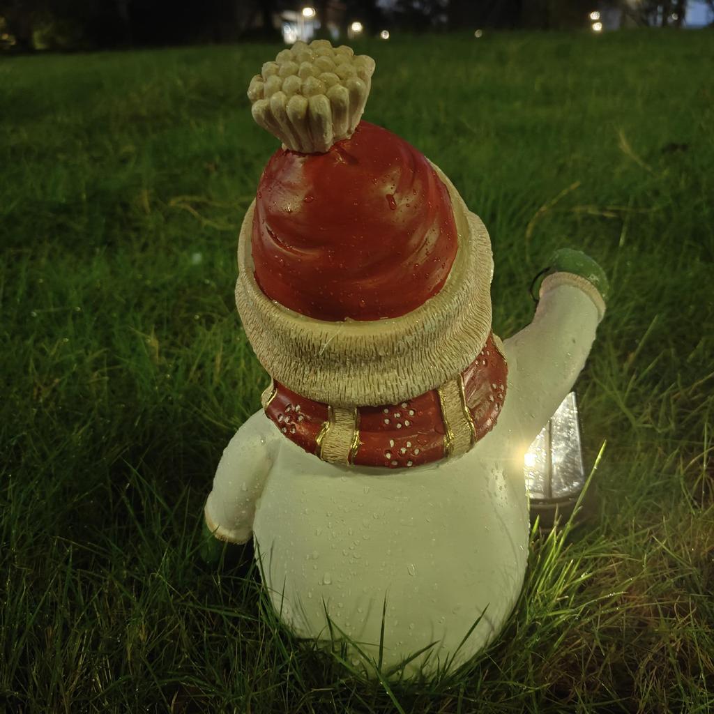 Solar-Powered Snowman Lantern - Outdoor Christmas Resin Ornament
