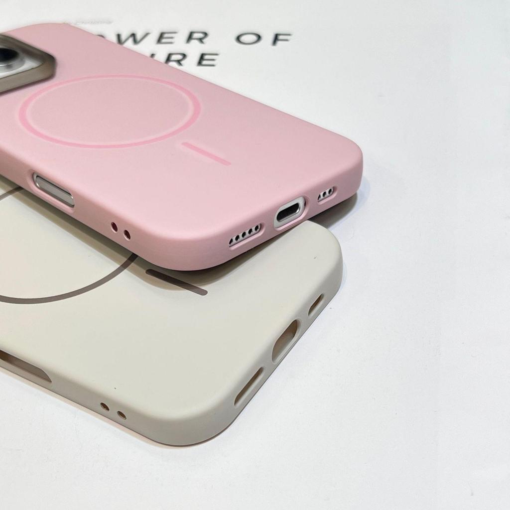 PC Skin Feel Magnetic Case for iPhone 17 Pro Max with Apple Blade Camera 15/14 Support