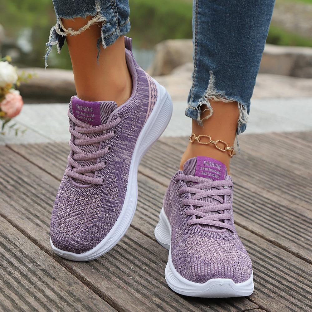 Fashion 2024 Spring New Ultra-light Running Shoes Sports Women's Shoes Mesh Non-slip Breathable Soft-soled Lightweight Casual Shoes