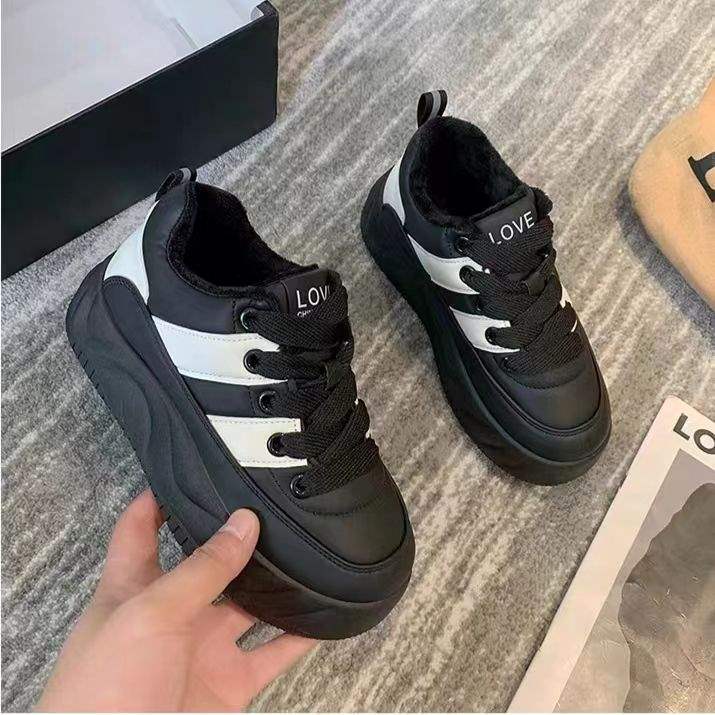 Autumn and Winter Bread Soft-soled Cotton Shoes 2025 Heightening New Velvet Thick-soled Leisure Sports Warm and Cold-proof Little White Shoes