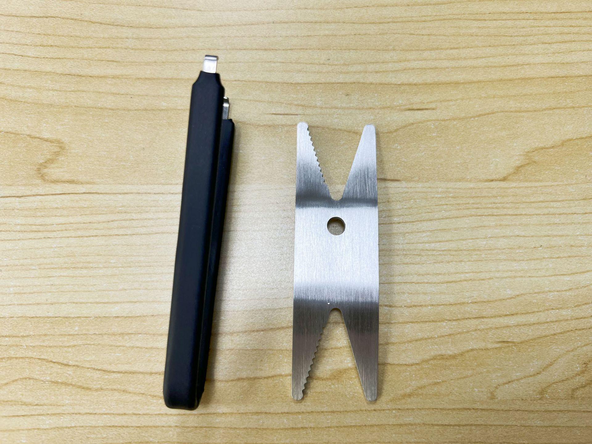 

Electric Guitar Knob Puller Clip for Stuck Volume Caps Black Narrow