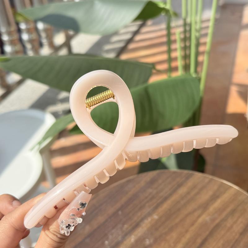 Hanger Hair Clip 15cm Minimalist Claw Clip for Thick Hair Non-Slip Updo Holder Geometric Hair Grip Accessory Jelly Colors Simple Design