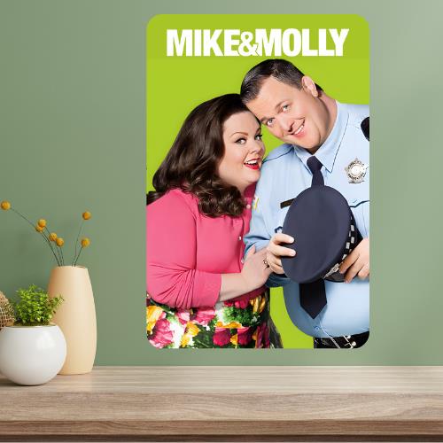 Mike  Molly TV Show Metal Poster Sign 20x30cm（7.8x11.8inch）