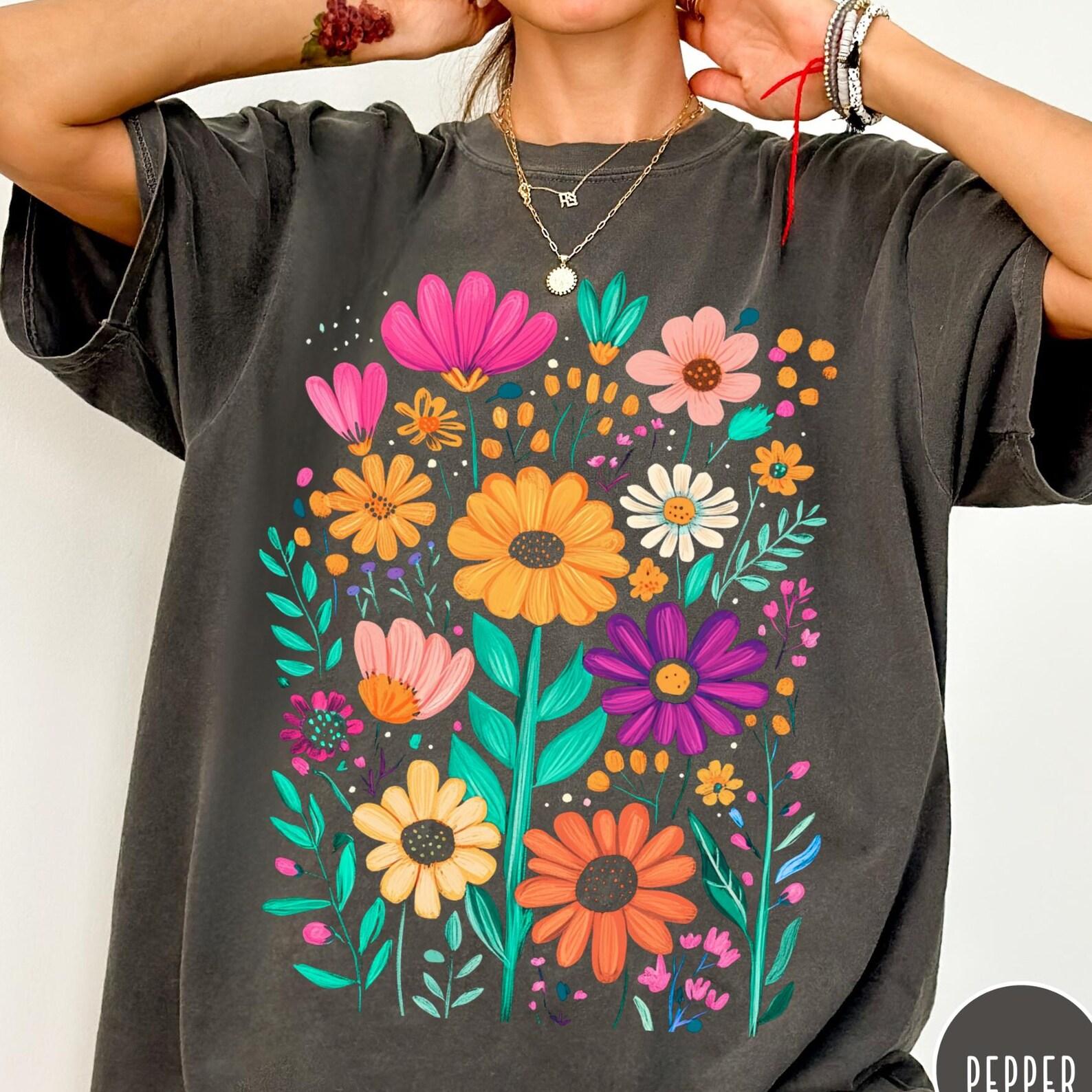 Boho Summer Floral Comfort Colors® Shirt, Retro Spring Flowers T-Shirt, Summer Vibes Shirt, Wildflowers Graphic Tee, Summer Flowers Aesthetic 4XL