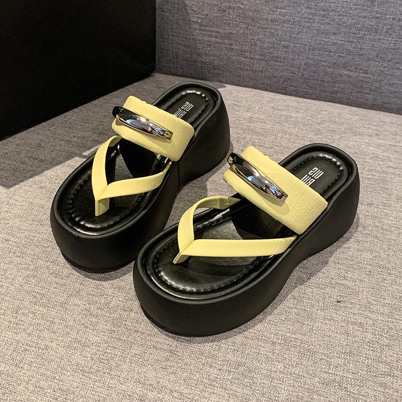 Platform slippers women's summer new retro fashion comfortable one-word drag with skirt beach drag tide