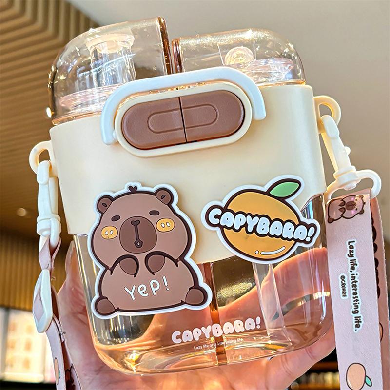 

600Ml Cartoon Capybara Large Capacity Leakproof Water Bottle Kawaii Plastic Kettle With Straw Portable Water Cup белый