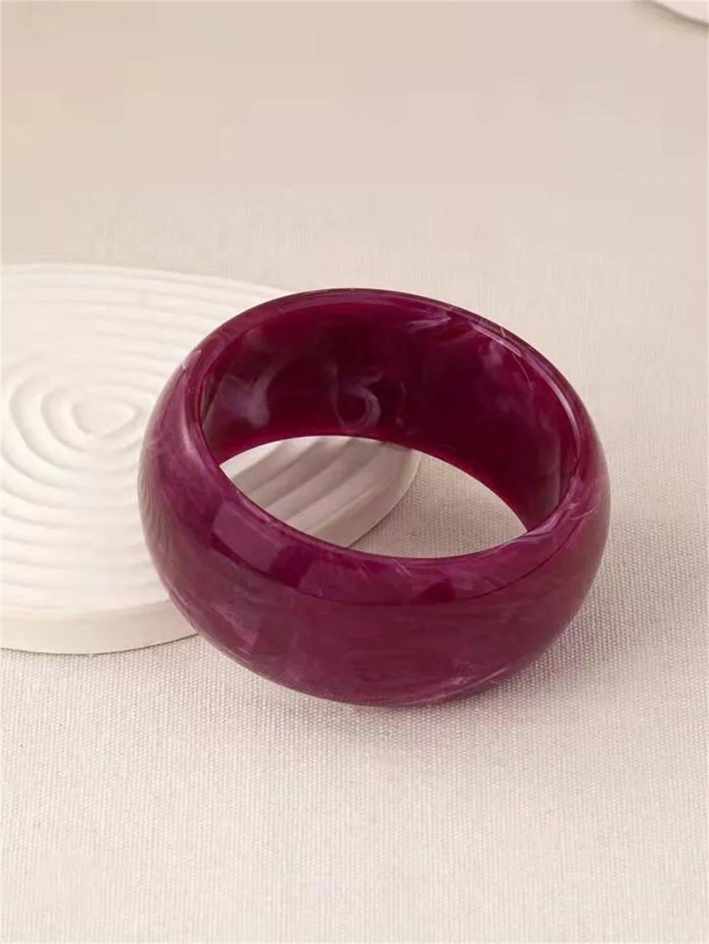 

Exaggerated Niche Multicolored Jelly Colored 34MM Wide Face Thick and Big Temperament Bracelet Made Friendly Resin Trend Bangle вино красного