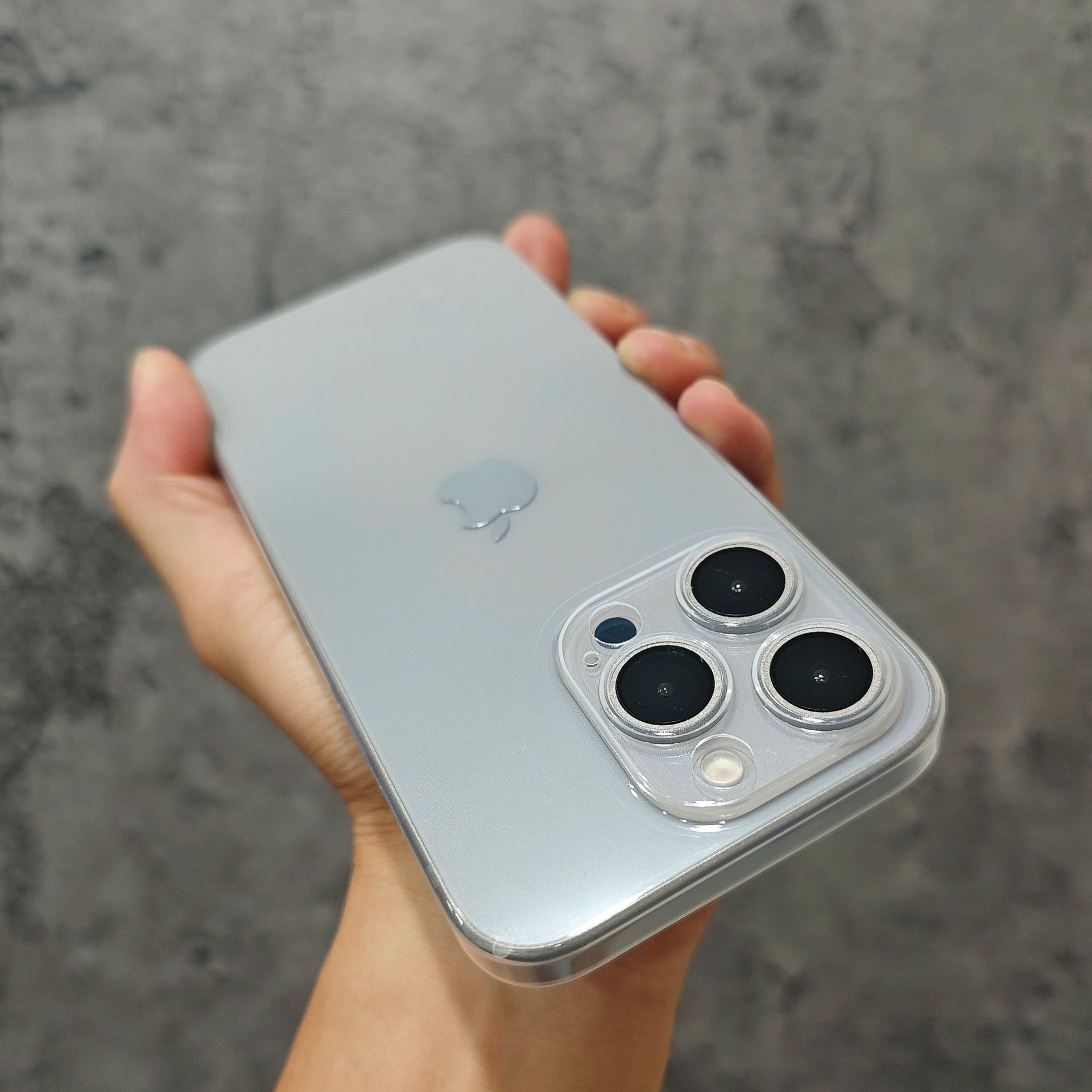 

Для IPhone 17 Pro Ультратонкий Імпортний PP Не Жовтіє для Apple 15 Promax Чохол для Телефону 16e Матовий Дихаючий For Apple 16E/SE4 [integrated button]