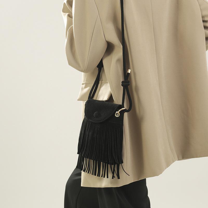 2025 Simple Autumn and Winter Suede Trend Fringed Retro Hong Kong Style Large Capacity Casual Messenger Shoulder Small Square Women's Bag