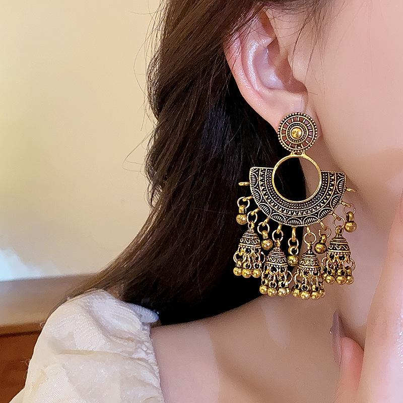 Round lantern bell fringed earrings retro exaggerated heavy industry earrings medieval court style earrings women