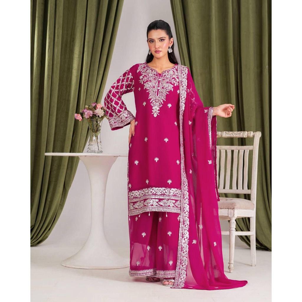 Presenting New beautiful suit set and duppta
