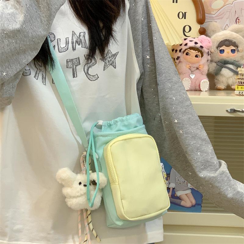 Dopamine contrasting small bag women's new commuter messenger bag outdoor cycling yoga sports water cup bag shoulder bag