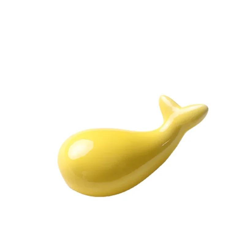 3*3.5*7cm Portacannesucchi in Ceramica Cartone Animato Forma di Balena Tappetino per Bacchette Arte Cucina Artigianato Tavola Supporto per Bacchette