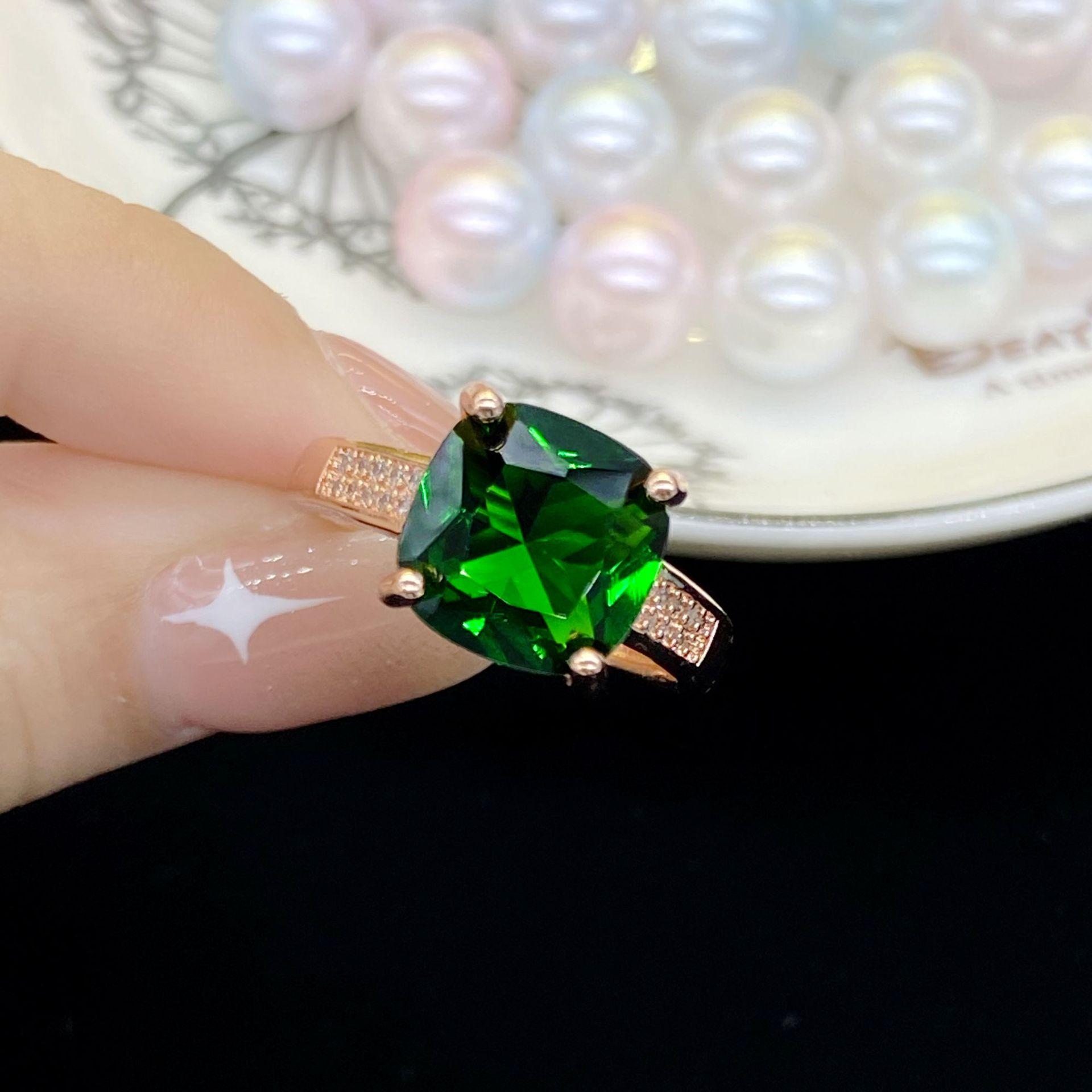 

Bella Box квадратной формы персонализированное геометрическое кольцо для женщин циркон для помолвки изысканные великолепные ювелирные изделия в подарок Adjustable Opening зелёный