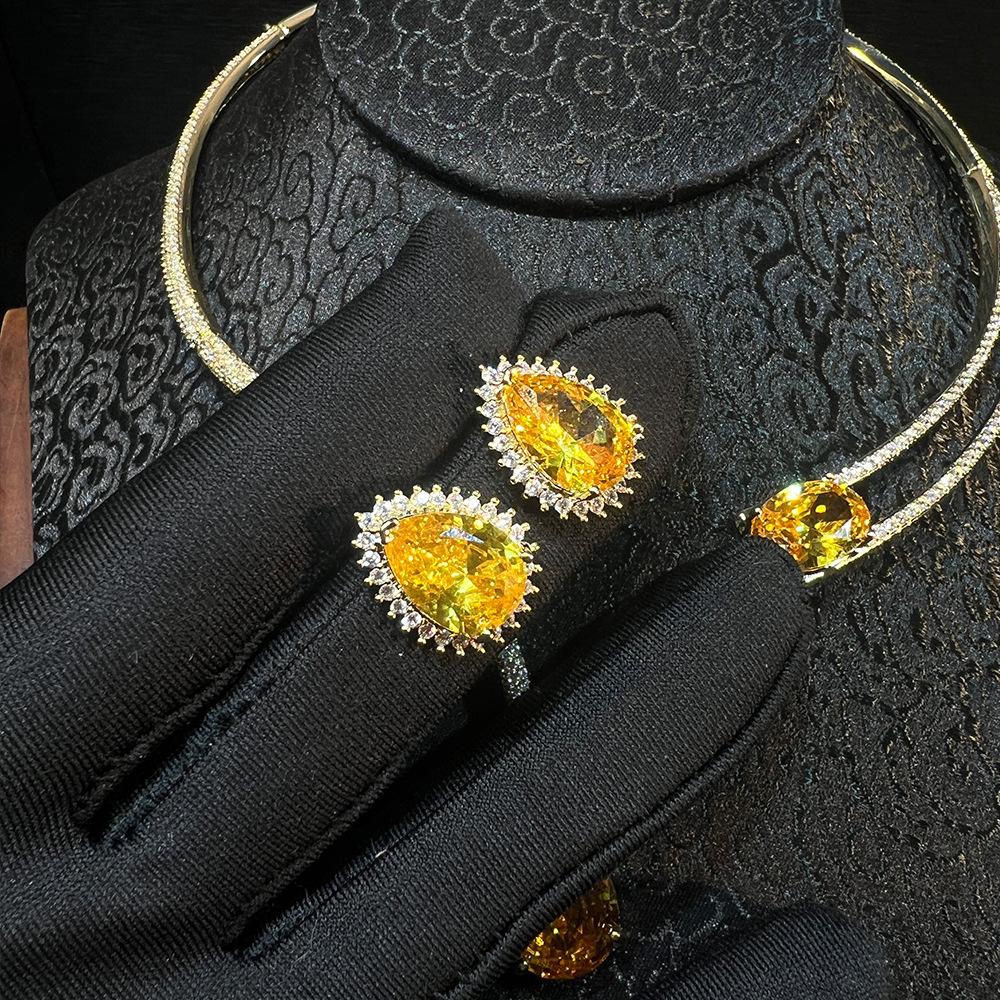 High carbon simple jewelry set, jewelry fashion high-end collar stud earrings