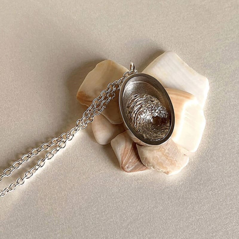 MUHWA basket wave necklace