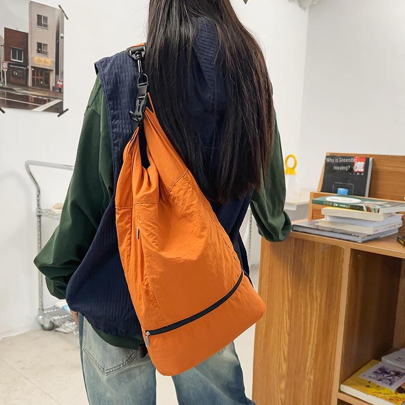2024 Lightweight Roll-up Sports Travel Shoulder Bag - Large Capacity Fitness & Leisure