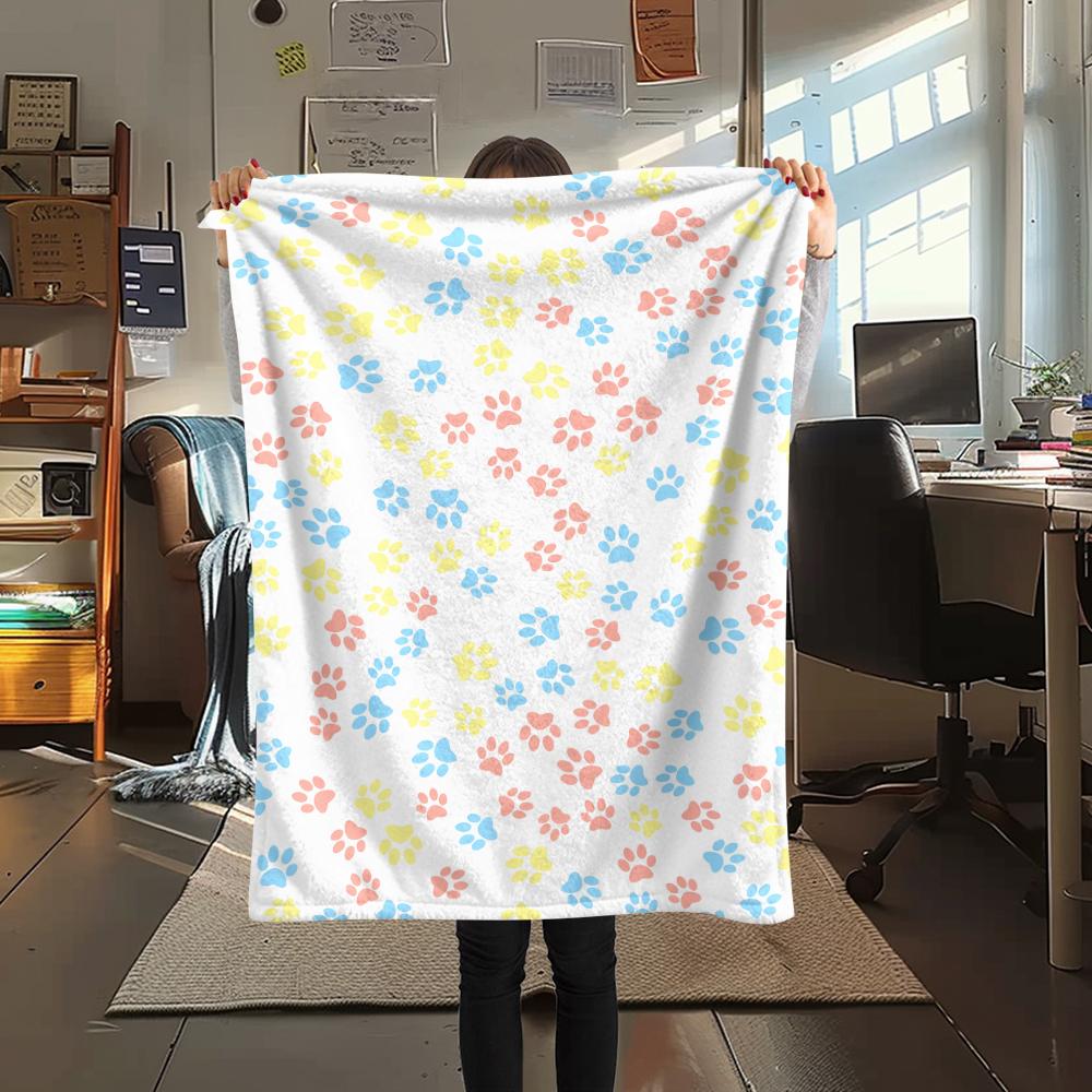 1Pc Cartoon Print Flannel Blanket, High Quality Comfortable for All Seasons, Home Decor, Warmth and Comfort, Perfect for Christmas Birthday Gift