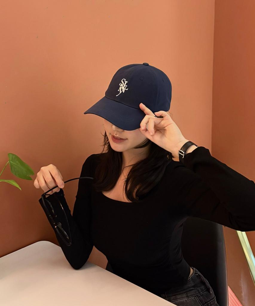 Soilen Serif Layered Symbol Cap (Navy)