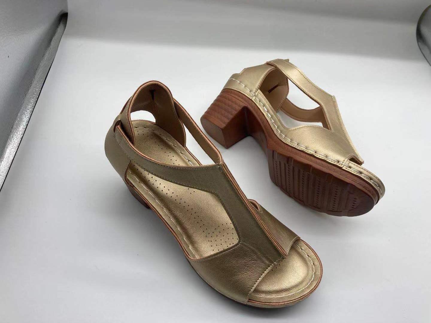 

20252025 лето новые сандалии на танкетке большого размера для внешней торговли с открытым носком и пряжкой в римском стиле на высоком каблуке 41 золотой